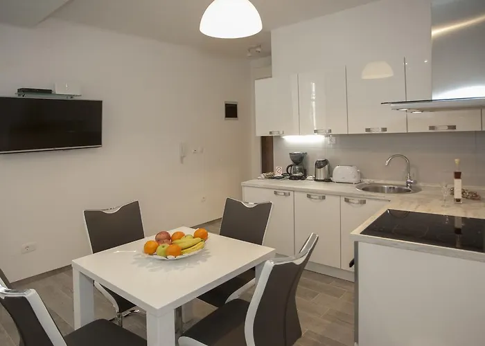 Apartment Old Square *